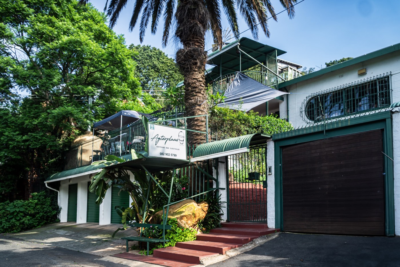 A leafy Melville guesthouse off 4th Avenue